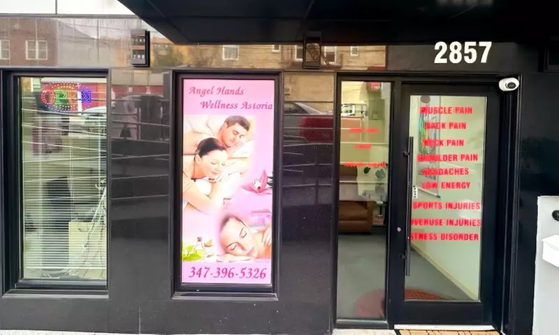 One or Couples 90 Min Pampering Package w/ Massage, Reflexology & More