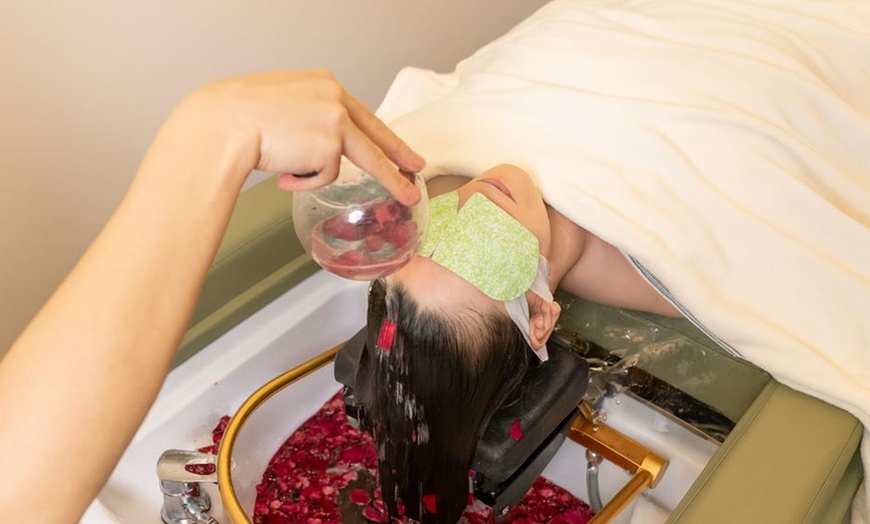 Image 2: Unwind with Head Spa Therapy and Relaxing Full-Body Chair Massage