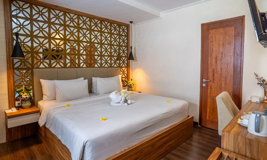 Image 3: Seminyak: 3, 5 or 7 Nights Bali Getaway with Breakfast