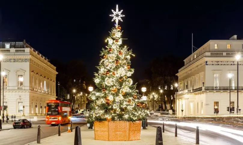 Experience London's Dazzling Christmas Lights with Festive Treats & Singalongs on a Golden Tours Bus - Second Medium