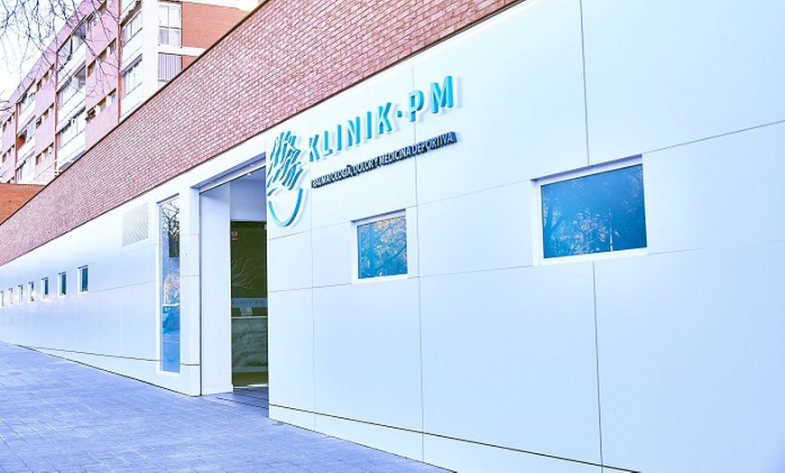 Image 11: 1 o 2 sesiones de cámara hiperbárica, crioterapia y luz LED para 1 o 2