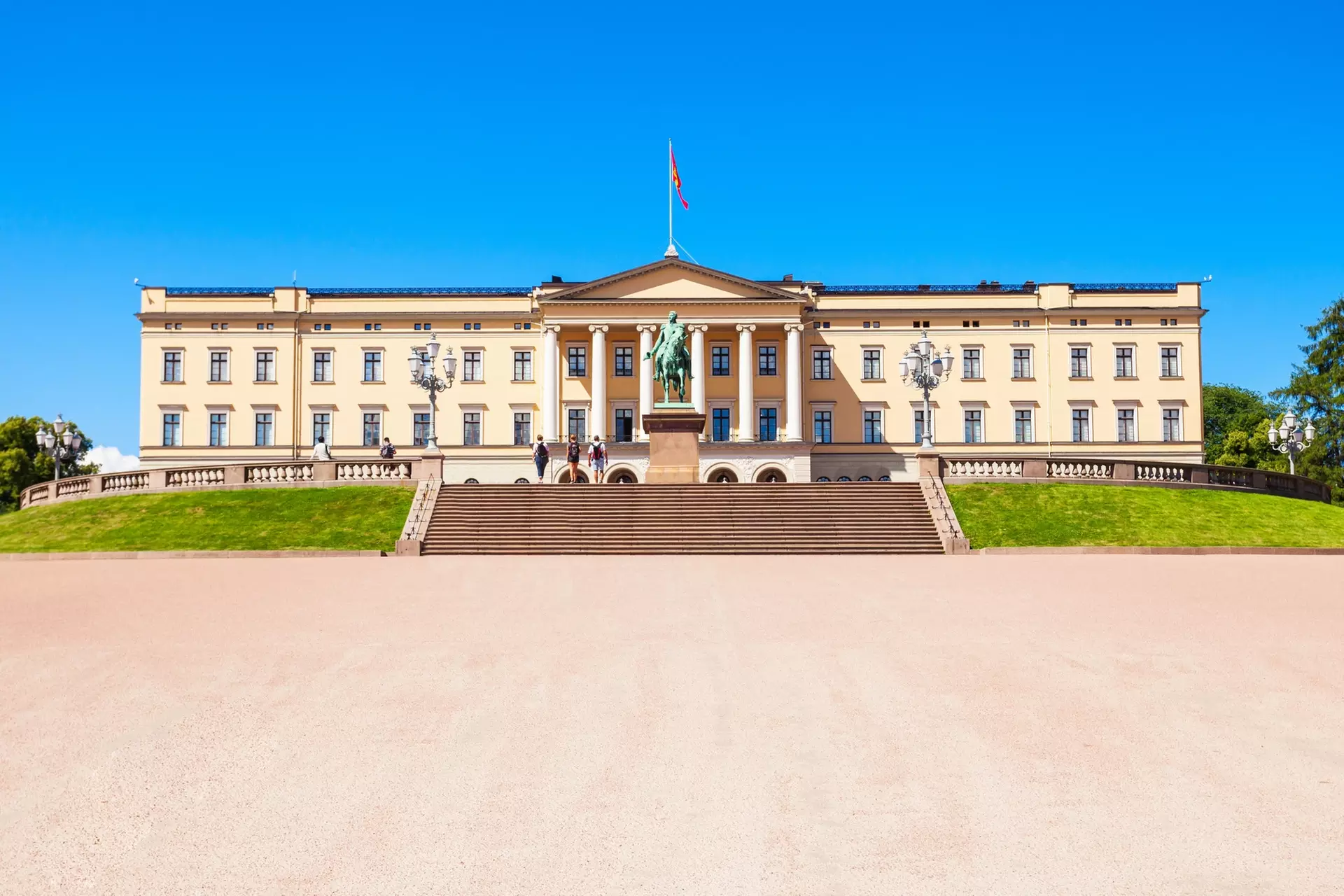 ✈ Norway Pulse: 7-Day City Break in Oslo with Air & Hotel from Worldee