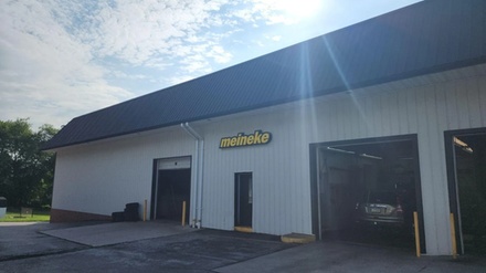 Synthetic Blend Oil Change with Standard Filter and Tire Rotation - Meineke Automotive - New Freedom