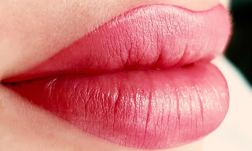 Image 9: Permanent Make-up: Brauen, Lippen, Eyeliner oder Haarpigmentierung