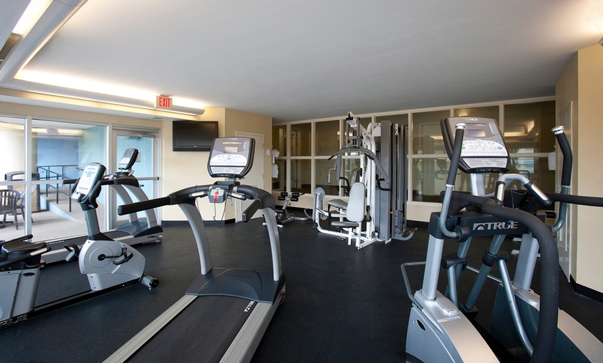 Image 15: Relax and Unwind at Bay View Resort - Oceanfront Bliss in Myrtle Beach