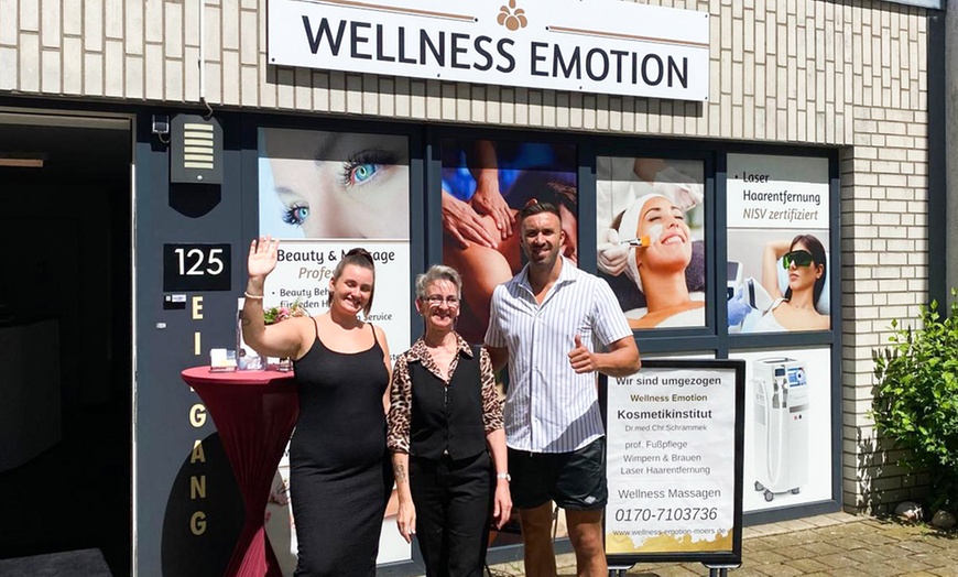 Image 4: Wellness- / Sport- / Lomi-Lomi- oder Hot-Stone-Massage für 1 Person