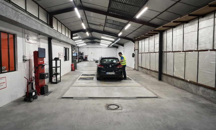 Image 4: Contrôle technique complet et fiable pour rouler l’esprit tranquille