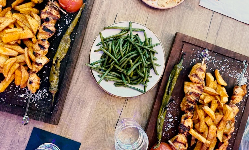 Image 10: Mediterranes Fischgericht nach Wahl für 1, 2 oder 4 Personen