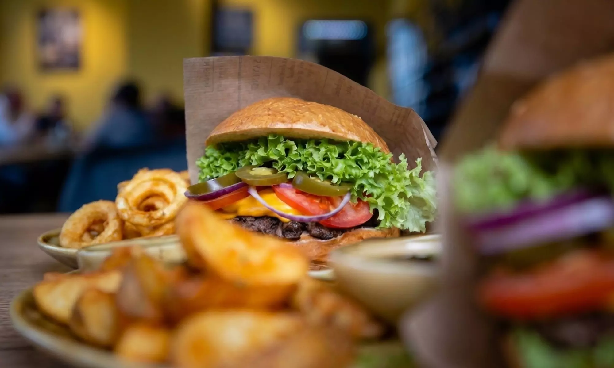 Prime Burger nach Wahl mit Pommes frites oder Weges für 1-2 Personen
