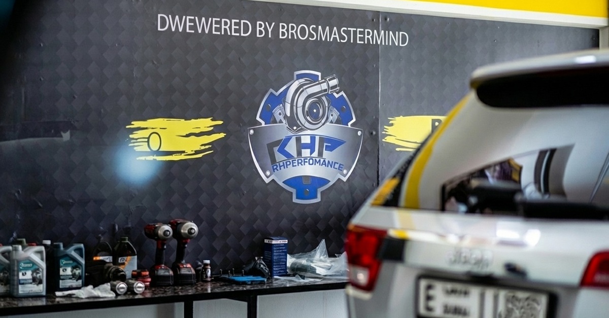 4, 6, Or 8 Cylinders Oil Change With 60 Point Vehicle Health Check 4, 6, Or 8 Cylinders Oil Change With 60 Point Vehicle Health Check