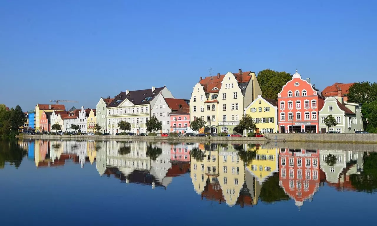 Landshut in Niederbayern: Standard-Doppelzimmer mit Frühstück