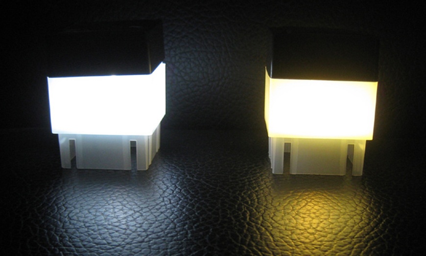 Image 9: Solar-Powered Garden Post Cap Light