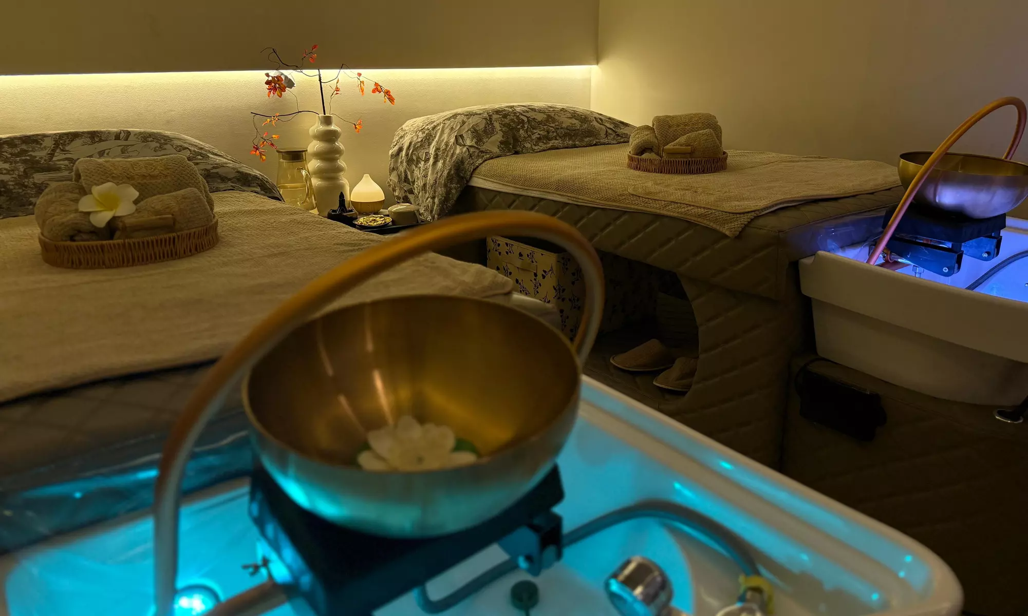 55-75 Min. Head-Spa, opt. mit Schulter-Rücken-Massage für 1-2 Personen