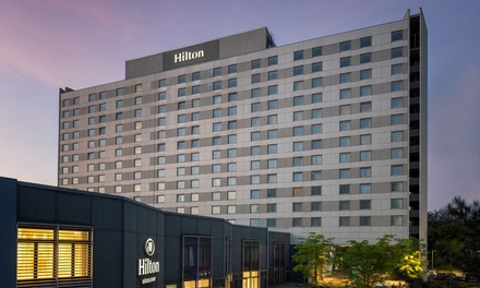 1 ÜN/F für 2 Personen im Doppelzimmer (gültig von Do.-So.) - Hilton Düsseldorf