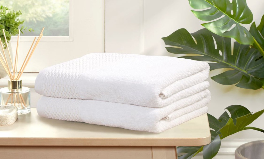 Image 7: Eden Weave 500gsm Bath Sheet