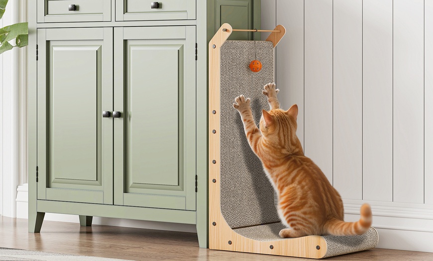 Image 1: L-förmiges Kratzbrett mit Ball für Katzen