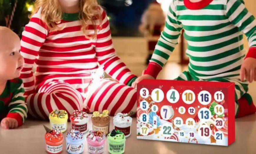 Image 1: Christmas Slime Advent Calendar 