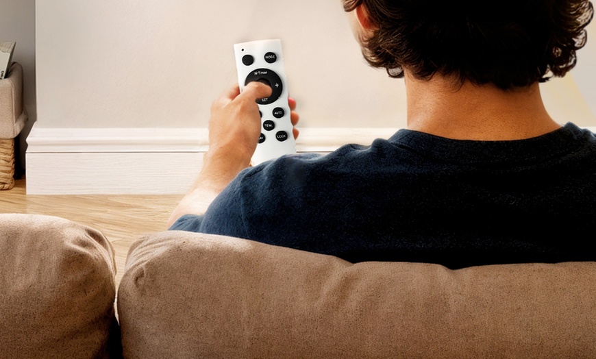 Image 3: HOMCOM 2000W Wall-Mounted Electric Heater