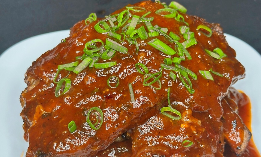 Image 3: Savor a BBQ Feast: Game Day Package For Couples, Family, or Corporate 