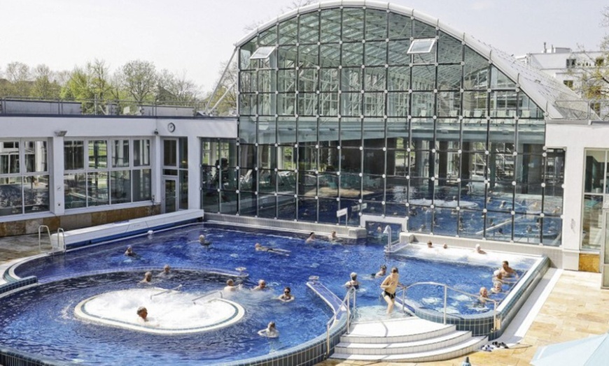 Image 21: Stuttgart: 1 Nacht + Frühstück u. Mercedes-Benz & Porsche Museum