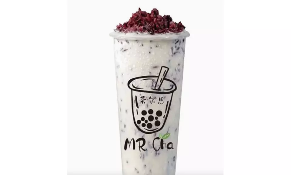 Delight in a Variety of Fruity, Milk & Yogurt Bubble Teas