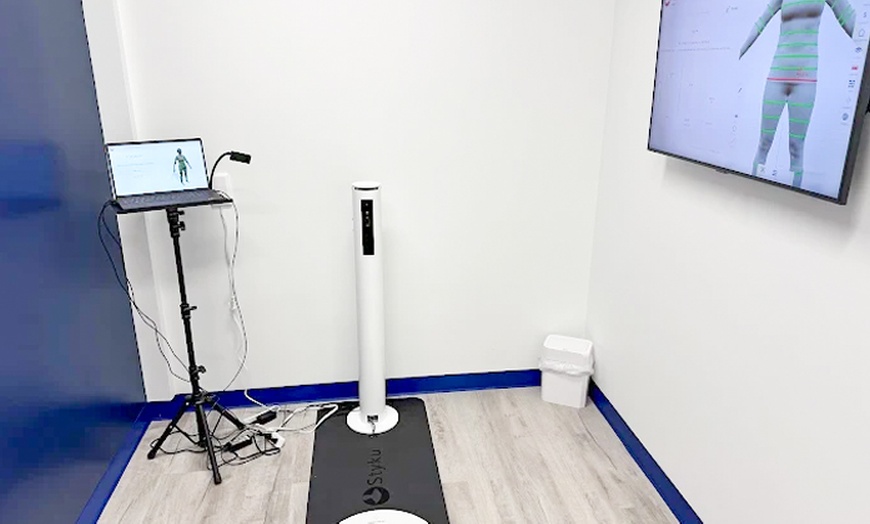 Image 4: Non-Invasive TruFlex Muscle Sculpting with Real-Time 3D Body Scans 