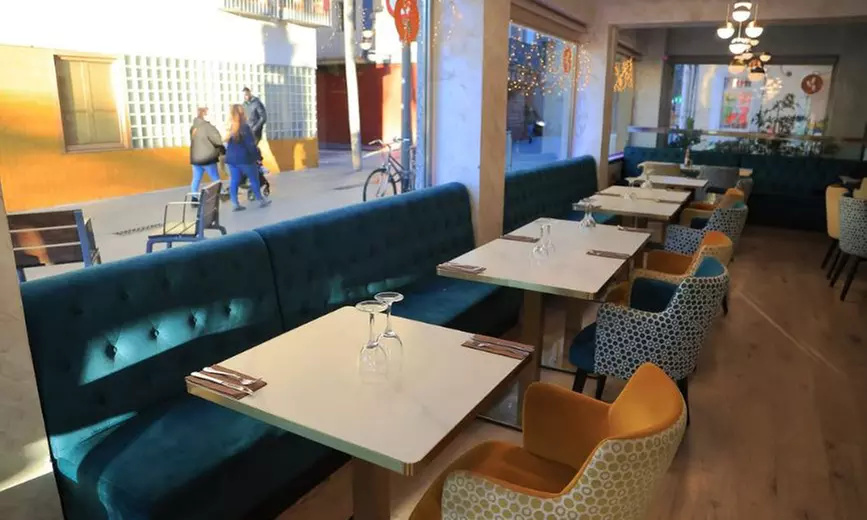 Menú de arroces, fideuá o marisco para 2 o 4 cerca de la playa