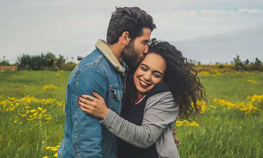 Image 3: Escapada con encanto: caja de regalo física o digital de Weekendesk