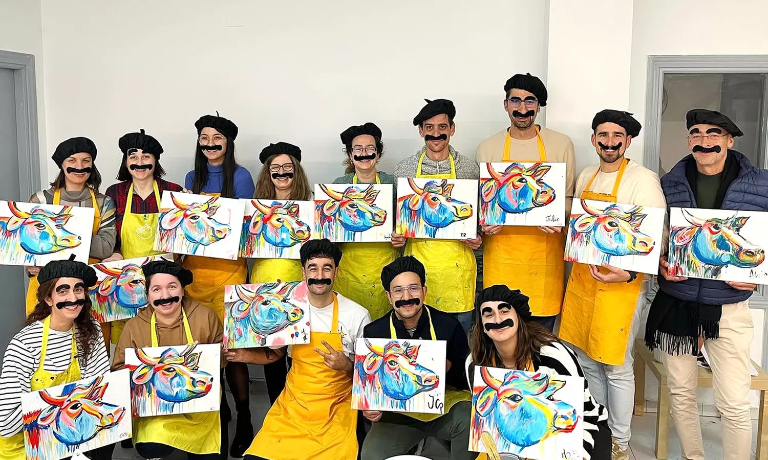 Taller de pintura acrílica para 1 o 2 personas con bebida y picoteo