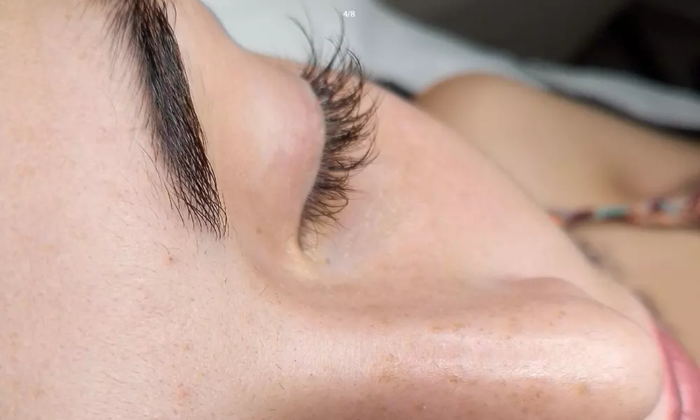 Lifting y tinte de pestañas con opción a laminado y tinte de cejas