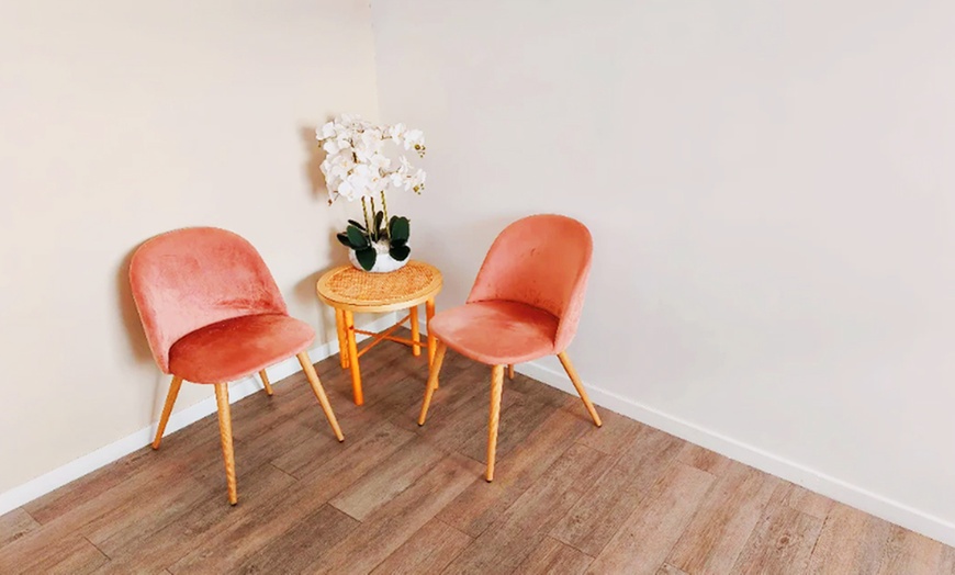 Image 2: Massage Tui Na aux huiles chaudes, réflexologie plantaire en option