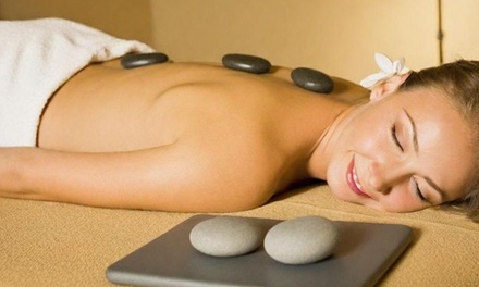 Massage aux pierres chaudes d'1h - NaturoLux Paris