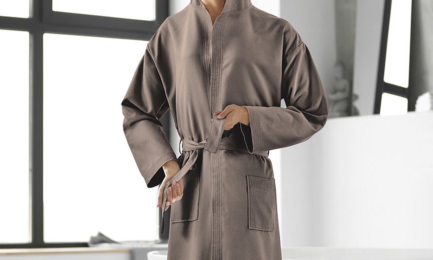 Image 41: Sneldrogend microfiber badjas met capuchon