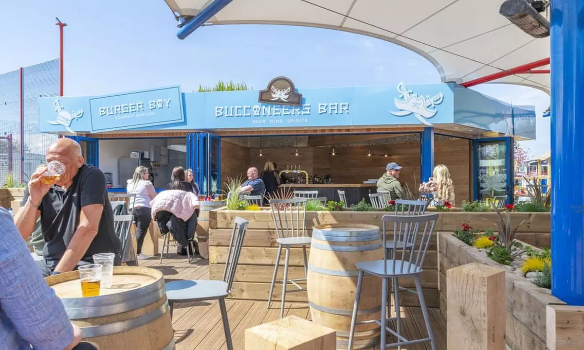 North Wales: 4* Holiday Park Caravan Stay