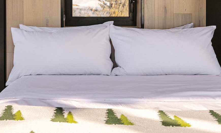 Image 8: Luxury Glamping Domes & Mirror Cabins on the Oregon coast