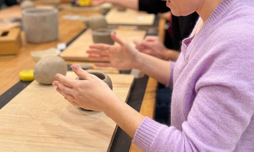 Image 3: Taller de cerámica privado de 3 horas para grupos de 6 u 8 personas