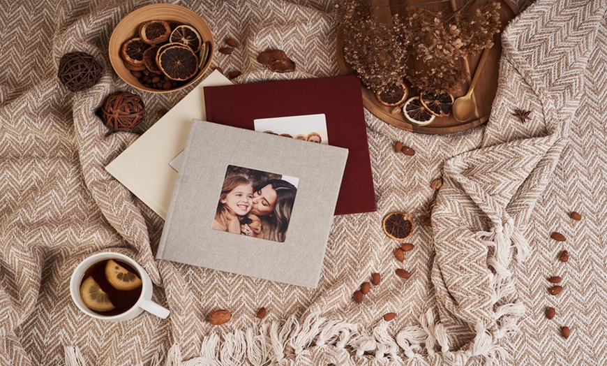 Image 8: One or Two Photobook Exclusive from Colorland IE