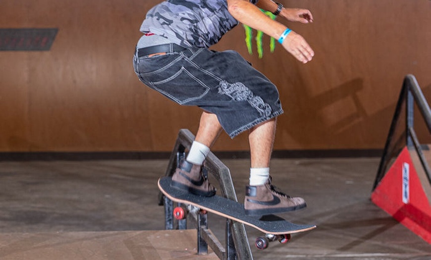 Image 2: Weekend Skateboarding Lessons for Kids Aged 6-12 w/ Experts in Tampa