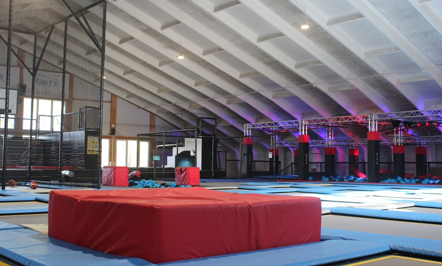 Image 5: 60 Minuten Trampolinspringen für 2 bis 6 Personen