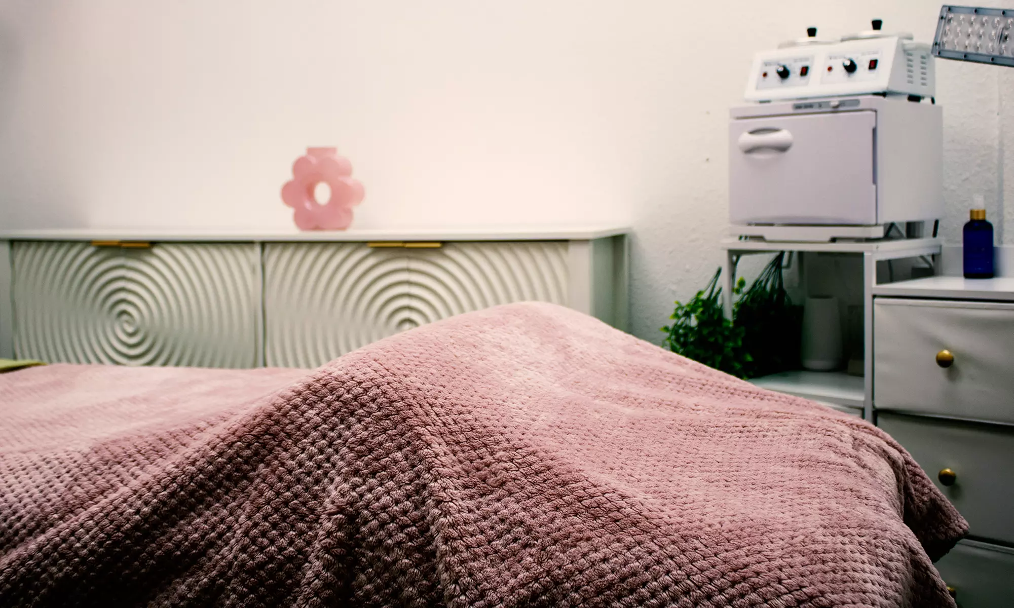 Unwind with a 60 or 90 Minute Swedish Massage