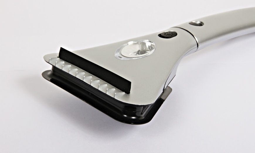 Image 7: Raclette dégivreuse électrique avec LED