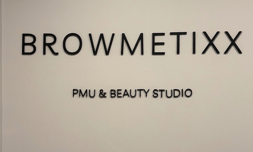 Image 14: Up to 70% Off on Permanent Makeup at BrowMetixx