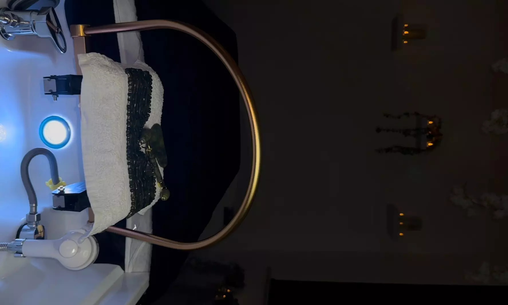 60 Min. Head Spa für 1 Person - Genieße das japanische Spa-Ritual