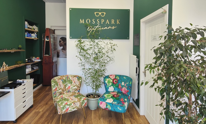 Image 7: Private Eye Test & 20% Off Frames or Contact Lens & Exam w/w/o Fitting