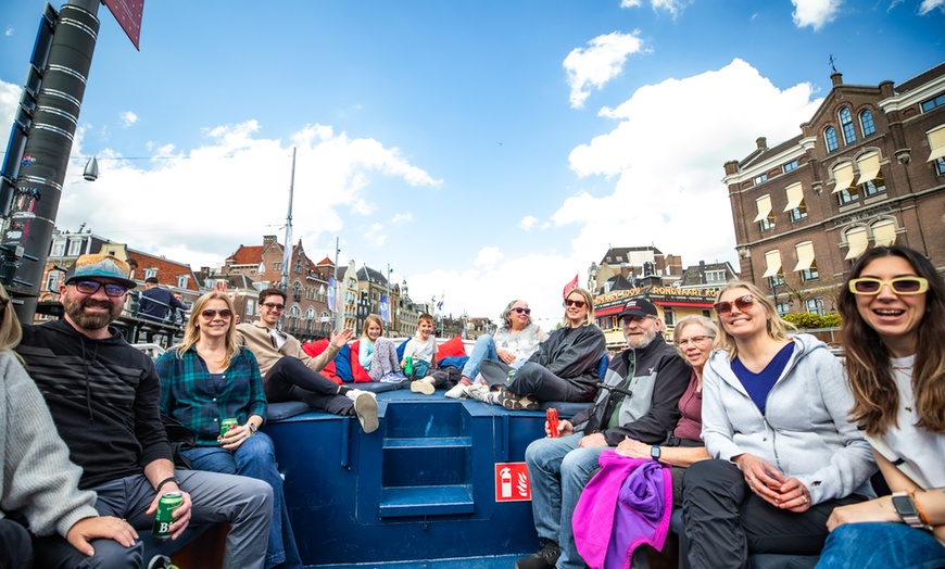 Image 3: Premium sloepvaart met onbeperkte drankjes in historisch Amsterdam