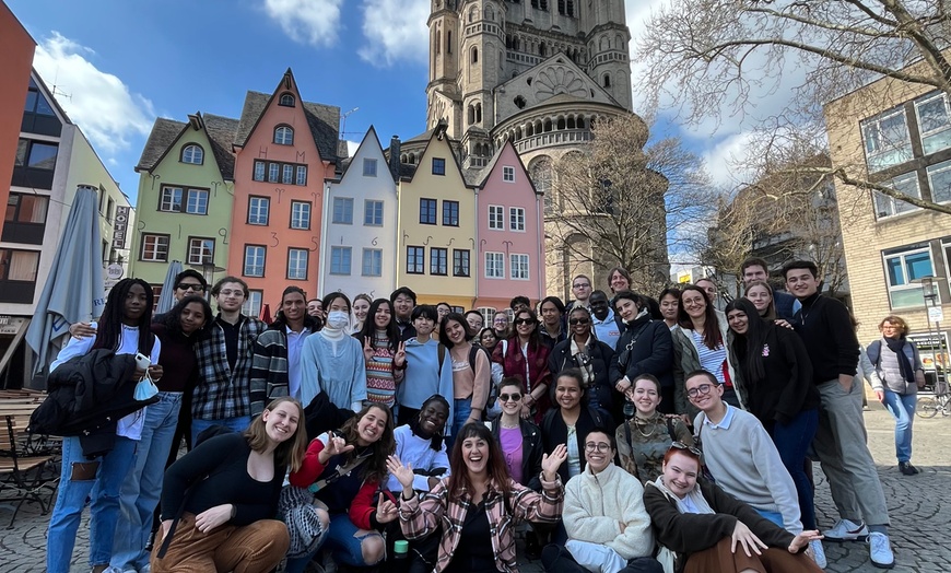 Image 3: Englischsprachige City Tour durch Köln für 1, 2, 4 oder 6 Personen