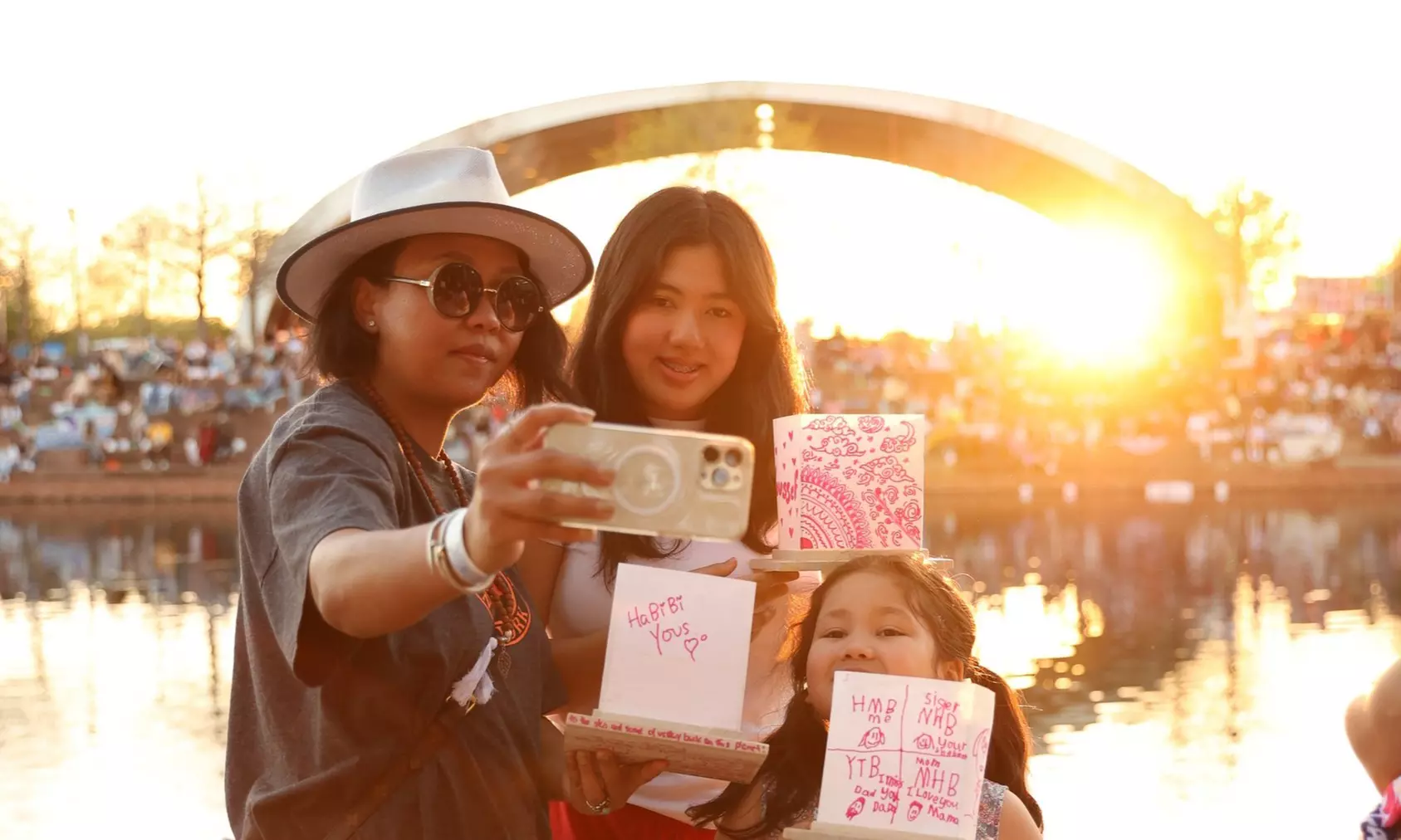 Join the Water Lantern Festival Admission for Up to Four People