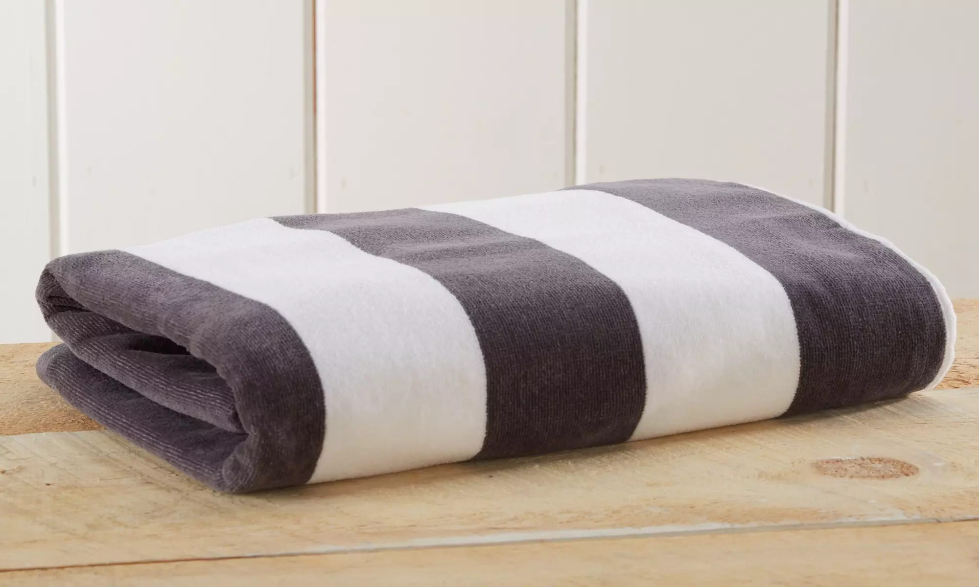 FreshFolds Four Pack Cotton Velour Beach Towels