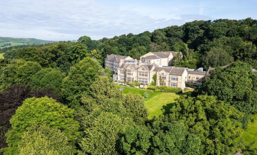 Image 1: West Yorkshire: 4* Standard Double or Twin Room with Breakfast & Wi-Fi