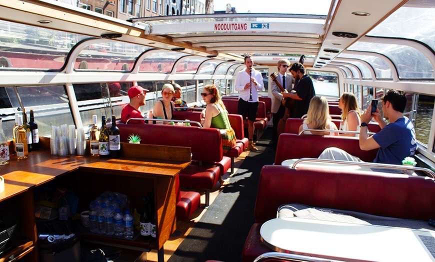 Image 3: Amsterdamse grachtenrondvaart met live jazz en onbeperkte drankjes